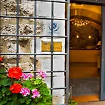 San Giacomo מלון אסיסי